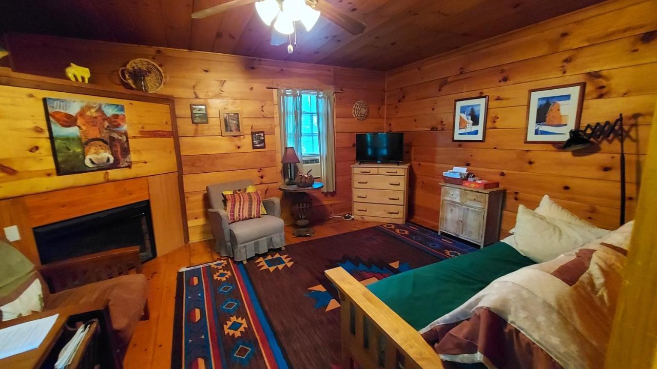 Henson Cove Place Bed And Breakfast W/Cabin Хайавасси Экстерьер фото